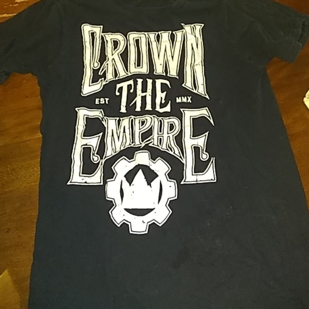 Tea shirt